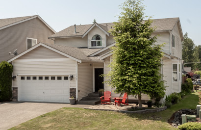 JUST LISTED: 15404 67th Ave Ct E, Puyallup
